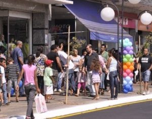 Respostas do município sobre abertura do comércio não convencem o MP