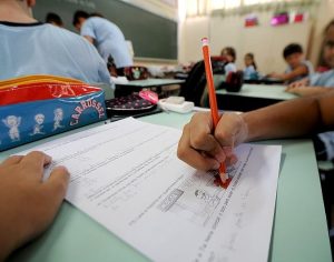 STF suspende lei que proibia abordar questões de gênero nas escolas de Londrina