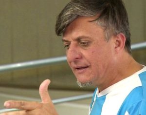 Juíza condena ‘Boca Aberta’ por ofensas contra ex-prefeito de Londrina