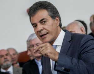 Processo que levou Richa à prisão inclui imóvel em Balneário Camboriú