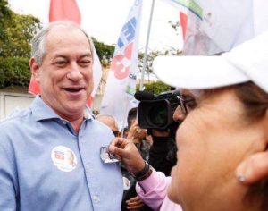 Ciro Gomes visita Londrina durante campanha neste sábado