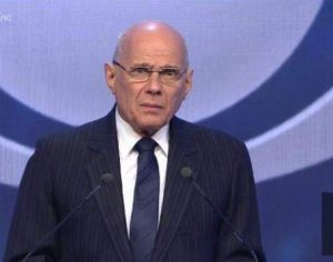 Em 1º debate, candidatos deixam Lava Jato e Lula de lado e evitam polêmicas