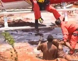 Barragem da Vale se rompe em Brumadinho; mais de 200 estão desaparecidos