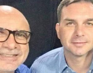Dias Toffoli suspende investigações sobre Flávio Bolsonaro