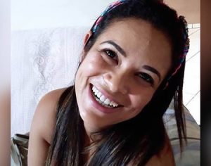 Câmera registra momento em que mulher é atropelada em Arapongas