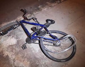 Ciclista é atropelado na Zona Leste e motorista foge sem prestar socorro