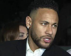 Delegada encerra investigação por estupro e não indicia Neymar