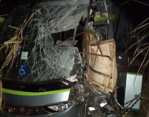 Motorista da Viação Garcia morre em acidente com ônibus em Porecatu