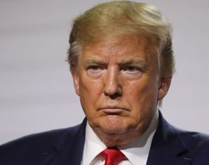 Sob pena de prisão, Donald Trump tem 10 dias para se apresentar à Justiça