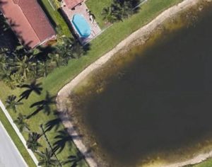 Homem desaparecido há 22 anos é encontrado após Google Earth revelar carro afundado em lago