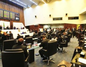 Confira quem são os 54 deputados estaduais eleitos no Paraná