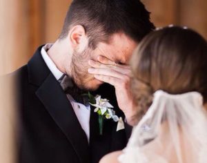 Às vésperas do casamento, buffet entra em falência e cancela cerimônia no PR