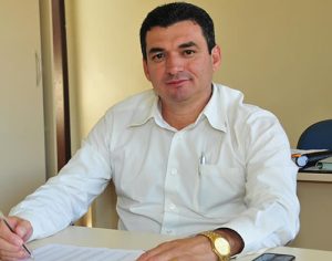 Homens invadem casa e agridem prefeito de Santa Cecília do Pavão