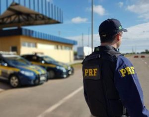 PRF registra queda de 43% no número de mortes nas estradas durante Ano Novo
