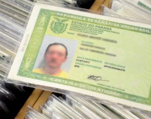 Novo modelo de carteira de identidade já está sendo emitido no Paraná
