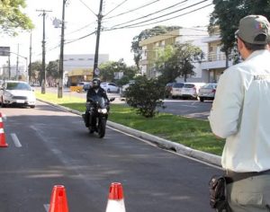 STJ julga que CMTU não pode multar e pede devolução do dinheiro de autuações