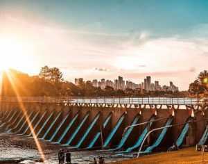 Um incrível registro da barragem do Igapó em Londrina
