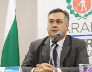 ‘Estamos próximos de um colapso’, diz Beto Preto sobre a covid no PR