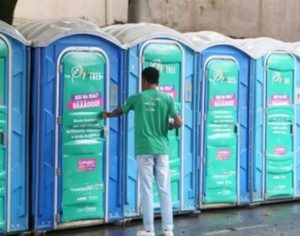 Urina de foliões do Carnaval de 2020 vai ser transformada em adubo
