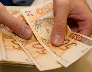 Prêmios do Nota Paraná em Londrina estão prestes a vencer; veja bairros