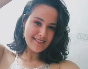Jovem de 17 anos morre por covid-19 no RJ: ‘atenciosa e religiosa’, diz amiga