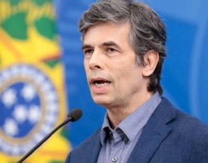 Ministério só vai recomendar cloroquina quando houver evidência de eficácia, diz Teich