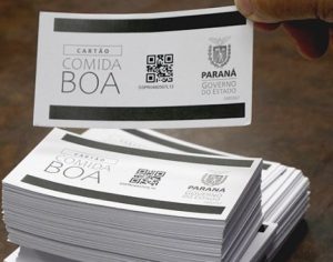 Paraná inicia distribuição dos cartões de R$ 80 do programa Comida Boa