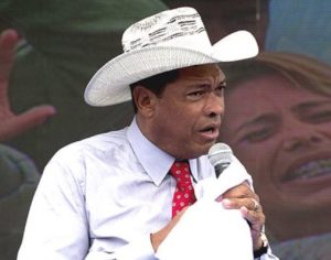 MPF quer investigar Valdemiro Santiago por estelionato ao vender sementes que curam covid-19