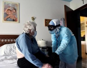 Secretaria de Saúde vai testar idosos de asilos para covid-19 em Londrina