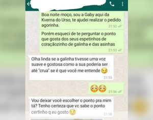 Lanchonete manda espetinho cru a cliente que assediou funcionária