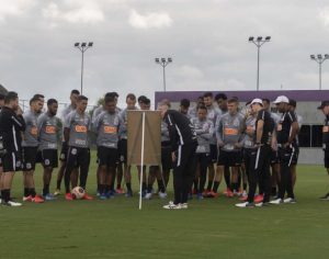 21 dos 27 jogadores do Corinthians testam positivo para covid-19
