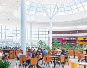 COESP determina que praças de alimentação de shoppings continuem fechadas