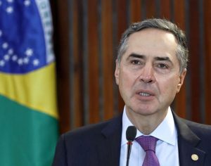 Falha em computador provocou atraso na divulgação da apuração, afirma presidente do TSE