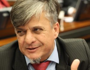 MP pede cassação de Boca Aberta após ‘dança’ no prédio da prefeitura