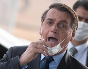 Bolsonaro é denunciado no Tribunal Internacional de Haia por genocídio