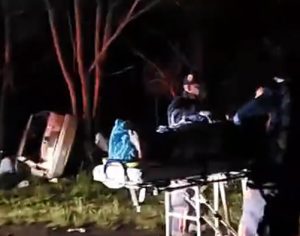 Vítima de capotamento na Zona Norte de Londrina morre no hospital