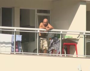 Ministro do STJ derruba liminar e determina que Queiroz retorne à prisão