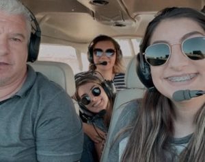 Vídeos mostram família minutos antes da queda do avião no Paraná