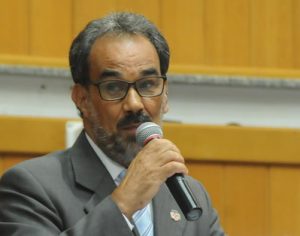 Câmara tem recontagem de votos e confirma reeleição de Roberto Fú