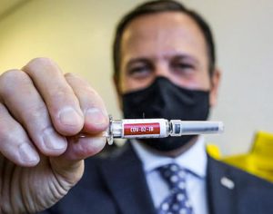 Doria anuncia vacinação contra covid a partir de 25 de janeiro em SP