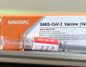 Coronavac tem eficácia de 78% contra a covid-19 em estudo no Brasil