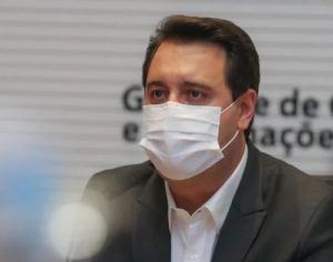 Governo do Paraná autoriza abertura do comércio aos domingos