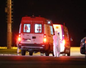 Paraná recebe 14 pacientes com covid-19 transferidos de Manaus