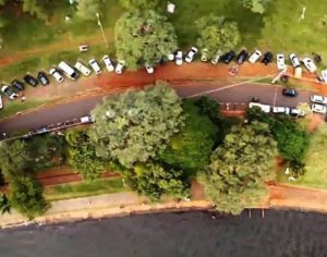 Registros mostram aglomeração na barragem do Lago Igapó