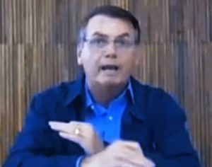 Há um ano, Bolsonaro dizia que covid mataria menos de 800 pessoas no Brasil