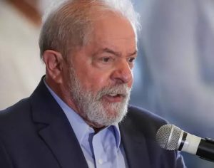 Por vacina, Lula envia carta para líder da China e se reúne com fundo russo