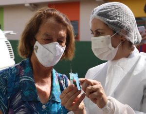Londrinenses terão prazo de 20 dias para agendar vacina após liberação