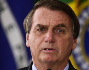 Bolsonaro vai ao STF para impedir restrições contra covid no Paraná