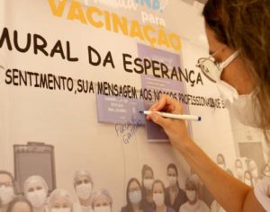 Mural da esperança: profissionais de saúde recebem mensagens de gratidão