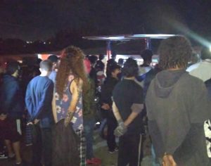 GM flagra aglomeração de 100 pessoas em ‘batalha de rima’ em Londrina